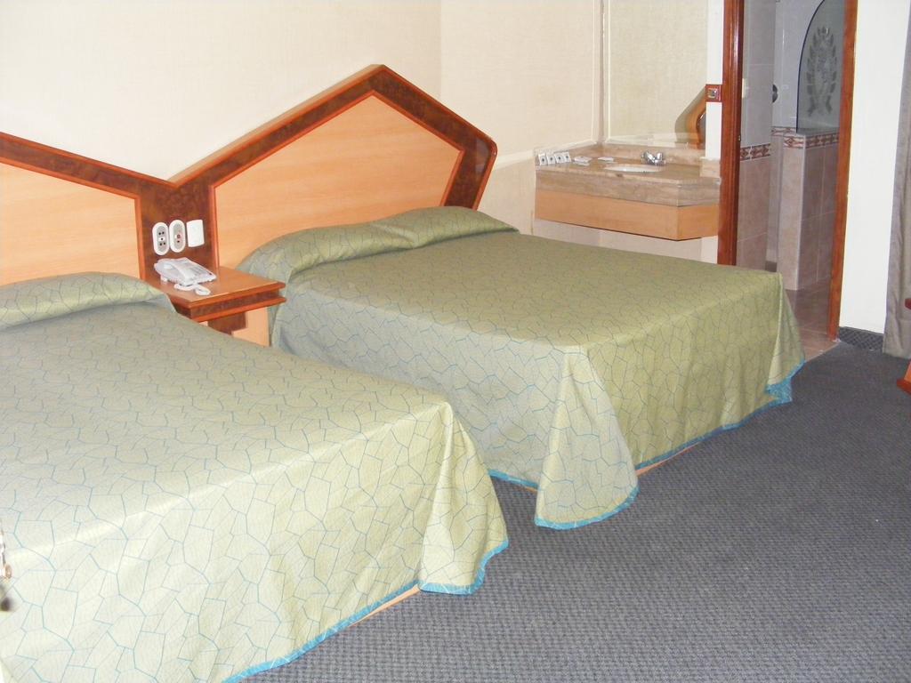 Hotel Los Reyes La Paz Exteriör bild